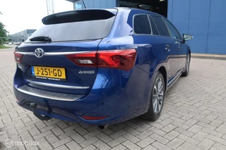 Toyota Avensis Toyota Avensis1.8 VVT-i Executive Business AUTOMAAT,TREKHAAK - afbeelding nr 6