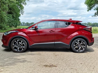 Toyota C-HR Toyota C-HR 1.8 Hybrid Executive | 24mnd Garantie | Incl. Beurt & APK | - afbeelding nr 12