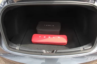 Tesla Model 3 Tesla Model 3 Standard RWD Plus 60 kWh / Autopilot / Panoramadak / Camera / Premium Audio / 18'' / Leder - afbeelding nr 11