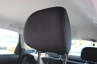 Citroën C3 Aircross Citroen C3 Aircross 1.2 110PK SHINE | NAVIGATIE | ACHTERUITRIJ CAMERA | APPLE CARPLAY/ANDROID AUTO | ALL SEASON BANDEN | LICHTMETALEN VELGEN | CRUISE CONTROL | CLIAMTE CONTROL | LED KOPLAMPEN | - afbeelding nr 18