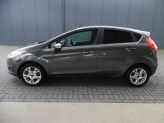 Ford Fiesta Ford Fiesta 1.0 ECOB. TITANIUM X - afbeelding nr 2