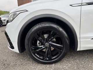 Volkswagen Tiguan Volkswagen Tiguan 1.5 TSI 150pk R-Line 3 x R-Line Pano DSG Camera Keyless Matrix LED 19inch - afbeelding nr 4