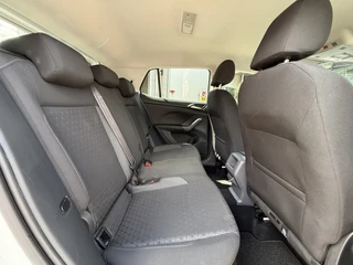 Volkswagen T-Cross Volkswagen T-Cross 1.0 TSI Life Climate/Cruise/Getint glas/Keyless entry/Virtuel cockpit/PDC/LED - afbeelding nr 16