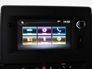 Renault Master Renault Master T33 2.3 dCi 135PK L2H2 Work Edition Airco Cruise Camera Navigatie Parkeersensoren Trekhaak - afbeelding nr 29