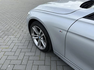 BMW 3 Serie BMW 320i Touring AUT M-Sport Stoelvw Pano NaviProf Trekhaak - afbeelding nr 33