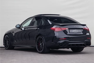 Mercedes-Benz C-Klasse Mercedes-Benz C-Klasse AMG 63 S E Performance 680pk Premium Plus, Head-up, Vierwielsturing, Carbon, Burmester VOL - afbeelding nr 11
