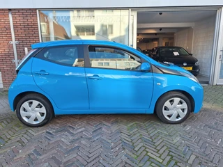 Toyota Aygo /Camera/Navi/Airco/Garantie - afbeelding nr 8