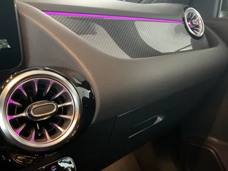 Mercedes-Benz GLA Mercedes-Benz GLA 250 e AMG-Line PHEV Carplay Cam Sfeerverl Led Voorklimatisering Uitstraling! - afbeelding nr 7