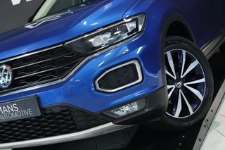 Volkswagen T-Roc Volkswagen T-Roc 1.5 TSI / PANODAK / VIRTUAL / DODEHOEK / ACC / CAMERA - afbeelding nr 2