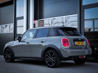 MINI One Mini Cooper One 1.5 Automaat  5-Deurs | CARPLAY | KEYLESS | CAMERA | DEALER ONDERHOUDEN - afbeelding nr 10