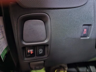 Peugeot 108 Peugeot 108 1.0 e-VTi Active / Camera / CarPlay / Airco / NL Auto - afbeelding nr 39