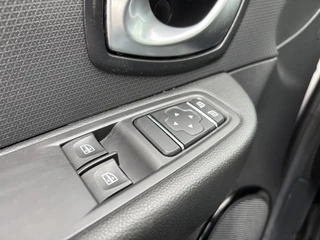Renault Clio Renault Clio Estate 0.9 TCe Zen | Cruise control | Airco | Parkeersensoren - afbeelding nr 18