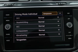 Volkswagen Tiguan Pano/IQ.Light/DCC/Keyless/Camera/Dodehoek/20