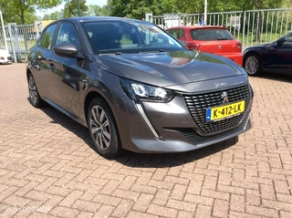Peugeot 208 Peugeot 208 1.2 PureTech Active Climate contr Apple Carplay - afbeelding nr 3