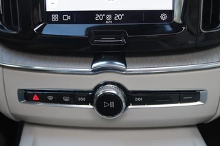 Volvo XC60 Pano/LED/Leder/Elek. sportstoelen+mem/Keyless/Camera/Virtual Cockpit/20