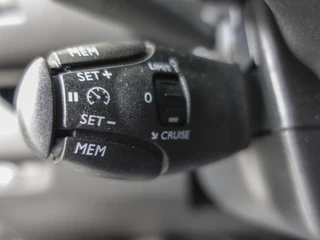 Opel Vivaro Opel Vivaro L2H1 Edition 145PK Automaat Airco Navigatie Bluetooth - afbeelding nr 22