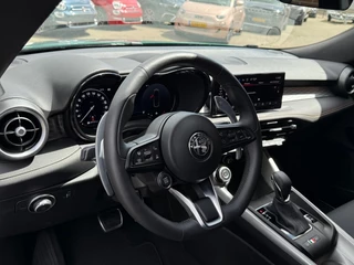 Alfa Romeo Tonale Alfa Romeo Tonale 1.5T HYBRID VELOCE ADAP-CRUISE CLIMA NAVI CAMERA PDC 19-LMV - afbeelding nr 8
