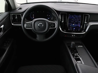 Volvo V60 Volvo V60 2.0 B4 Core | 58.000km NAP |  Stoel & Stuurverwarming | Full LED | Carplay | Camera | Elektrische achterklep | Navigatie - afbeelding nr 3