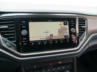 Volkswagen T-Roc Volkswagen T-Roc 1.0 TSI 116pk Style | Navigatie | Achteruitrijcamera | Winterpakket - afbeelding nr 7