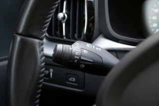 Volvo XC60 Volvo XC60 2.0 T5 Momentum Pro|leer|PAS V+A|el.best.stoel|19
