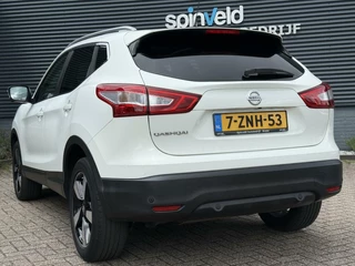 Nissan QASHQAI Nissan Qashqai 1.2 Connect Edition BJ`15 NAP NL PANO Distriketting vv - afbeelding nr 11