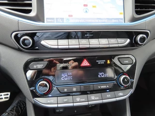 Hyundai IONIQ Hyundai IONIQ 1.6 GDI PHEV Premium Leder Open Dak Trekhaak 2019 - afbeelding nr 30
