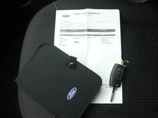 Ford Transit Courier Ford Transit Courier 1.5 TDCI Limited Duratorq S&S | navigatie | parkeersensoren voor & achter | voorruit verwarming | laadvloer - afbeelding nr 33