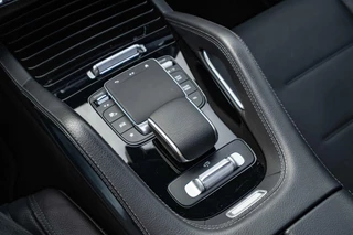 Mercedes-Benz GLE Mercedes-Benz GLE-klasse Coupé 400 e 4MATIC AMG Line Premium - afbeelding nr 17