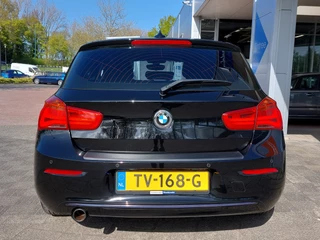 BMW 1 Serie 118i 136pk Automaat Executive Sport-Line | Origineel NL | Navi | Clima | Cruise | Bluetooth Carkit+Streaming | Led Koplampen | Licht+Regensensor | Pdc | Mistlampen | Privacy Glass | 16''lm - afbeelding nr 6