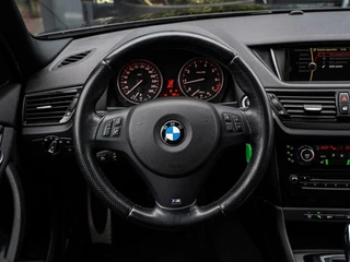 BMW X1 BMW X1 sDrive20i High Executive|M-SPORT|PANO|CAMERA|TREKHAAK - afbeelding nr 9