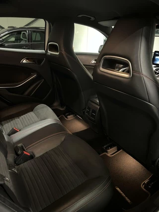 Mercedes-Benz GLA Mercedes GLA-klasse 180 AMG Navi Camera Cruise Climate PDC - afbeelding nr 40