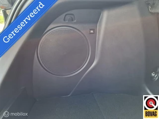 Toyota C-HR Toyota C-HR 2.0 Hybride 200 PREMIERE EDITION 2024 MODEL - PANORAMADAK - JBL AUDIO - LEDEREN BEKLEDING - MEEST LUXE UITVOERING - afbeelding nr 36