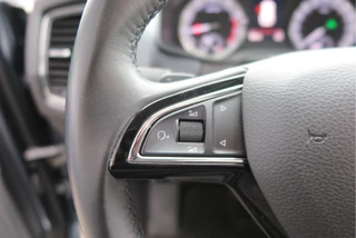 Škoda Kodiaq LED, PDC , Navi, Cruisecontrol, Stoelverwarming , Carplay, Trekhaak . Achteruitrijcamera ,Canton Audio ,LMV,  etc - afbeelding nr 37