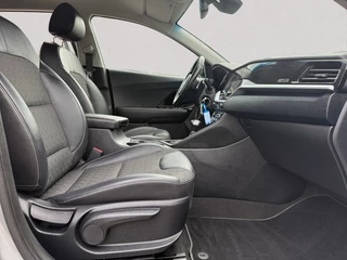 Kia Niro Kia Niro 1.6 GDi Hybrid DynamicLine | NAVIGATIE | CAMERA | APPLE/ANDROID - afbeelding nr 11