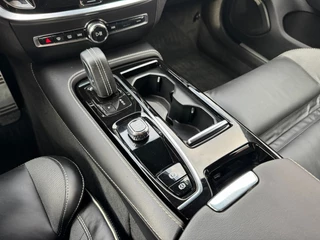 Volvo V60 Volvo V60 2.0 T6 Recharge AWD Plus-Dark R-Design Long-Range Camera Trekhaak Leder - afbeelding nr 20