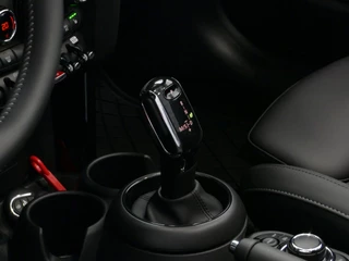MINI Cooper S Cabrio MINI Cooper S Cabrio Mini 2.0 180PK ESSENTIAL BLACK PACK LEER CARPLAY LED STOELVERW. 09/2023 - afbeelding nr 14