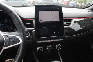 Renault Arkana Renault Arkana 1.6 E-Tech Hybrid 145 R.S. Line / Trekhaak / Panoramadak / Camera / Leder / 18'' / Bose / Keyless / Sfeerverlichting / Navigatie / Dodehoek / DAB / ACC / Stoelverwarming - afbeelding nr 20
