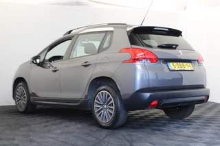 Peugeot 2008 Peugeot 2008 1.2 PureTech Active |Pano|Navi| - afbeelding nr 4