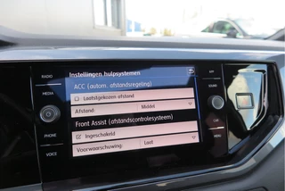 Volkswagen Polo Pano dak,Led, Adaptive cruise , Navigatie via Carplay, Buitenspiegels inklapbaar, etc. prijs rijklaar. - afbeelding nr 44