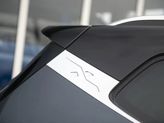 SEAT Arona SEAT Arona 1.0 EcoTSi 116pk DSG FR | Full LED | Keyless | ParkAssist + Camera | App-Connect | Armsteun vóór | Black Pack | Wireless Charge - afbeelding nr 32