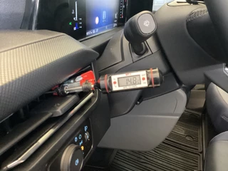 Ford Transit Custom Ford Transit Custom 300 2.0 TDCI 150 pk L2 Limited BPM VRIJ! Garantie tot 3-28'/ LED/ Adapt.Cruise/ Navi/ Stuurverw./ Stoelverw./ Carplay/ Camera/ PDC/ LMV/ Climate/ Trekhaak - afbeelding nr 22