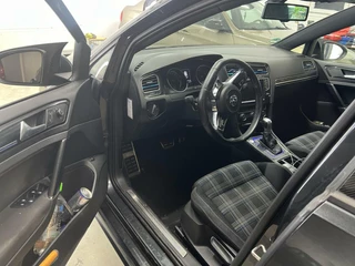 Volkswagen Golf Volkswagen Golf 1.4 TSI GTE - afbeelding nr 18