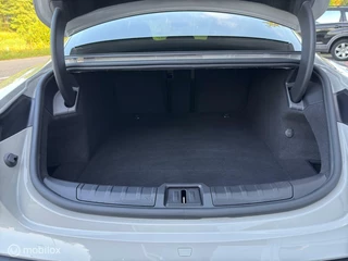 Porsche Taycan Porsche Taycan Performance 84 kWh PANO/AIRCO/CAM/LEDER/CHRON - afbeelding nr 25