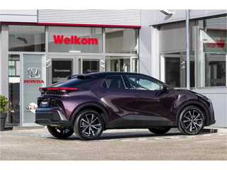 Toyota C-HR Dodenhoekdetectie, Navigatie, Parkeersensoren V + A , All-in Rijklaarprijs - afbeelding nr 3