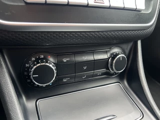 Mercedes-Benz A-Klasse Mercedes-Benz A-Klasse 180 Business Solution | CAMERA | NAVI | CRUISE | - afbeelding nr 20