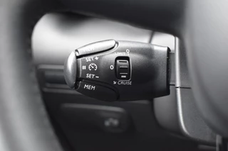 Citroën C3 Aircross Citroën C3 Aircross 1.2 PT C-SERIES / NAVI / CONNECTED APPS / PDC - afbeelding nr 18