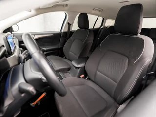 Ford Focus Ford Focus Wagon 1.0 EcoBoost Titanium X Automaat (VIRTUAL COCKPIT, APPLE CARPLAY, GROOT NAVI, STUUR/STOELVERWARMING, BANG&OLUFSEN, CAMERA, TREKHAAK, SPORTSTOELEN, ELEK ACHTERKLEP, KEYLESS, GETINT GLAS, NIEUWSTAAT) - afbeelding nr 14