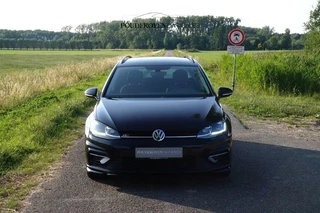 Volkswagen Golf Volkswagen Golf Variant 1.5 TSI Highline / R Line / 150PK / BTW Auto / DSG / ACC / StoelVW / 100% Onderhoud / Trekhaak - afbeelding nr 2