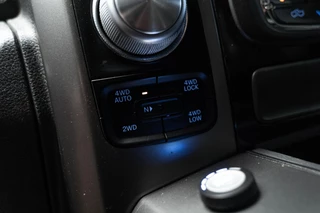 Dodge Ram 1500 Dodge Ram 1500 4X4 5.7 V8 4x4 Quad Cab 6'4 Pano Stoelverk. - afbeelding nr 16