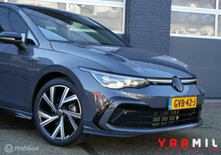 Volkswagen Golf Volkswagen Golf 1.5 eTSI R-Line BOMVOL HEADUP PANO DEALER ONDERHOUDEN - afbeelding nr 28